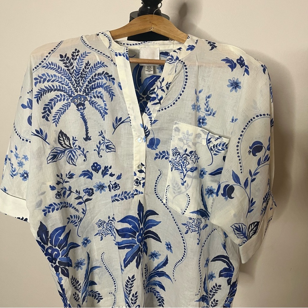 INDUSTRY Women’s Blue/White Floral Print Short Cuffed Dolman Sleeve Cotton Top M - Picture 2 of 8